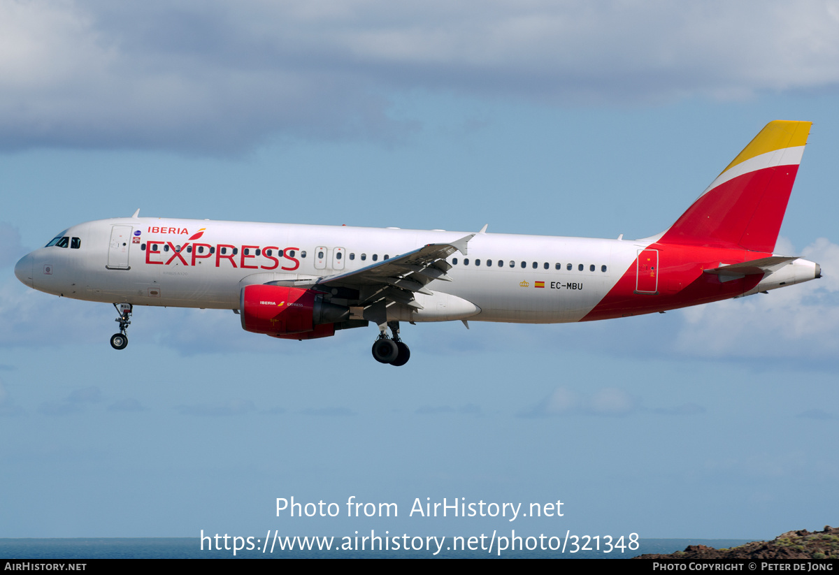 Aircraft Photo of EC-MBU | Airbus A320-214 | Iberia Express | AirHistory.net #321348