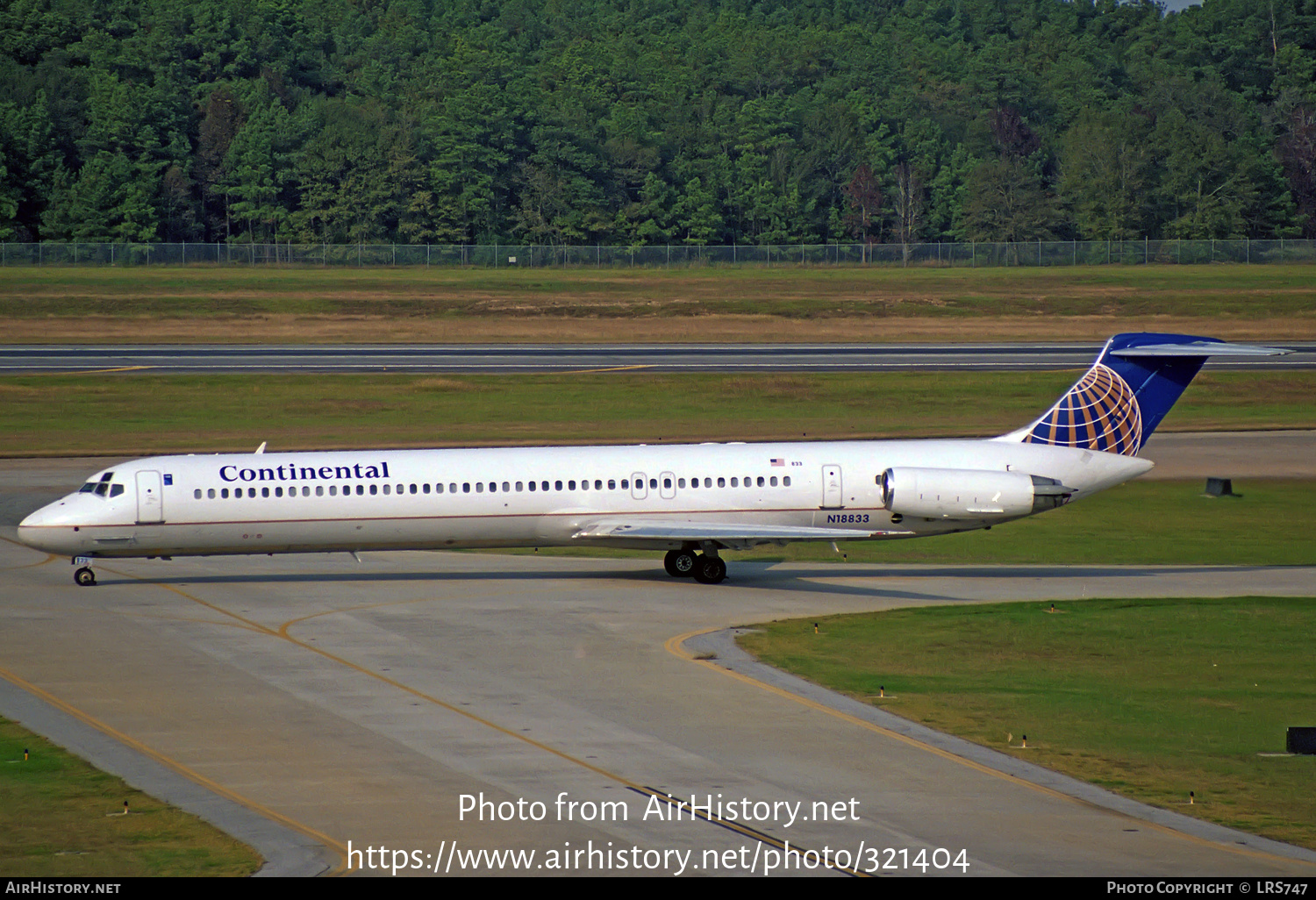 Aircraft Photo of N18833 | McDonnell Douglas MD-82 (DC-9-82) | Continental Airlines | AirHistory.net #321404