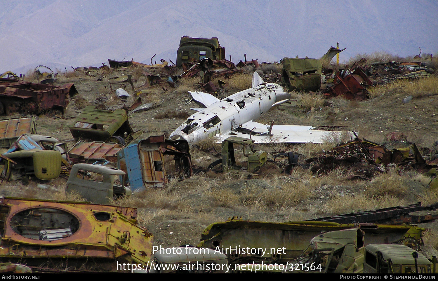 Aircraft Photo of Not known | Mikoyan-Gurevich MiG-17 | Afghanistan - Air Force | AirHistory.net #321564