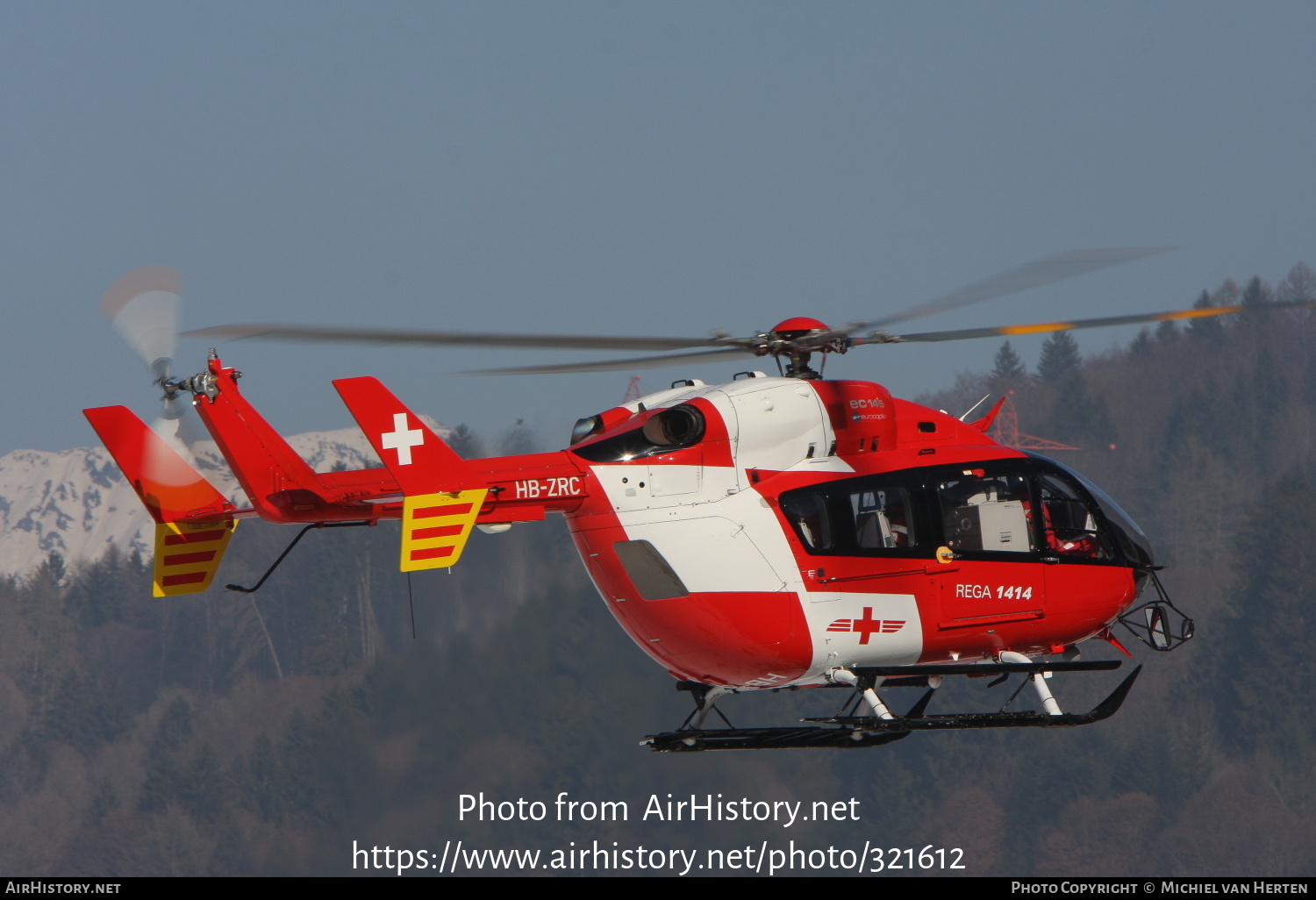 Aircraft Photo of HB-ZRC | Airbus Helicopters BK-117 C-2 | REGA - Swiss Air Ambulance | AirHistory.net #321612