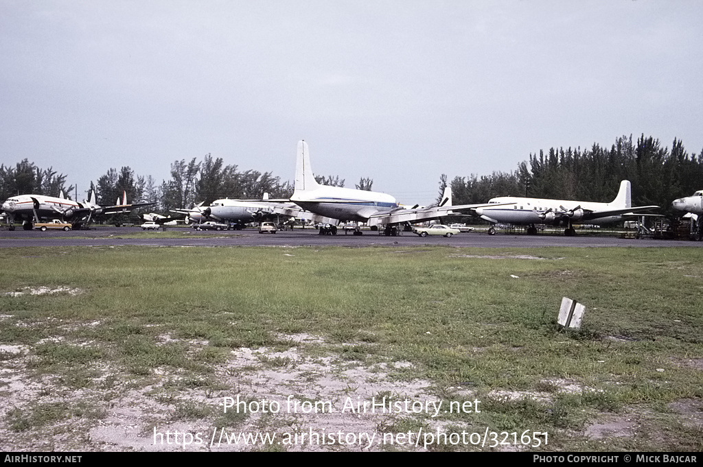 Aircraft Photo of N37590 | Douglas DC-6A | AirHistory.net #321651