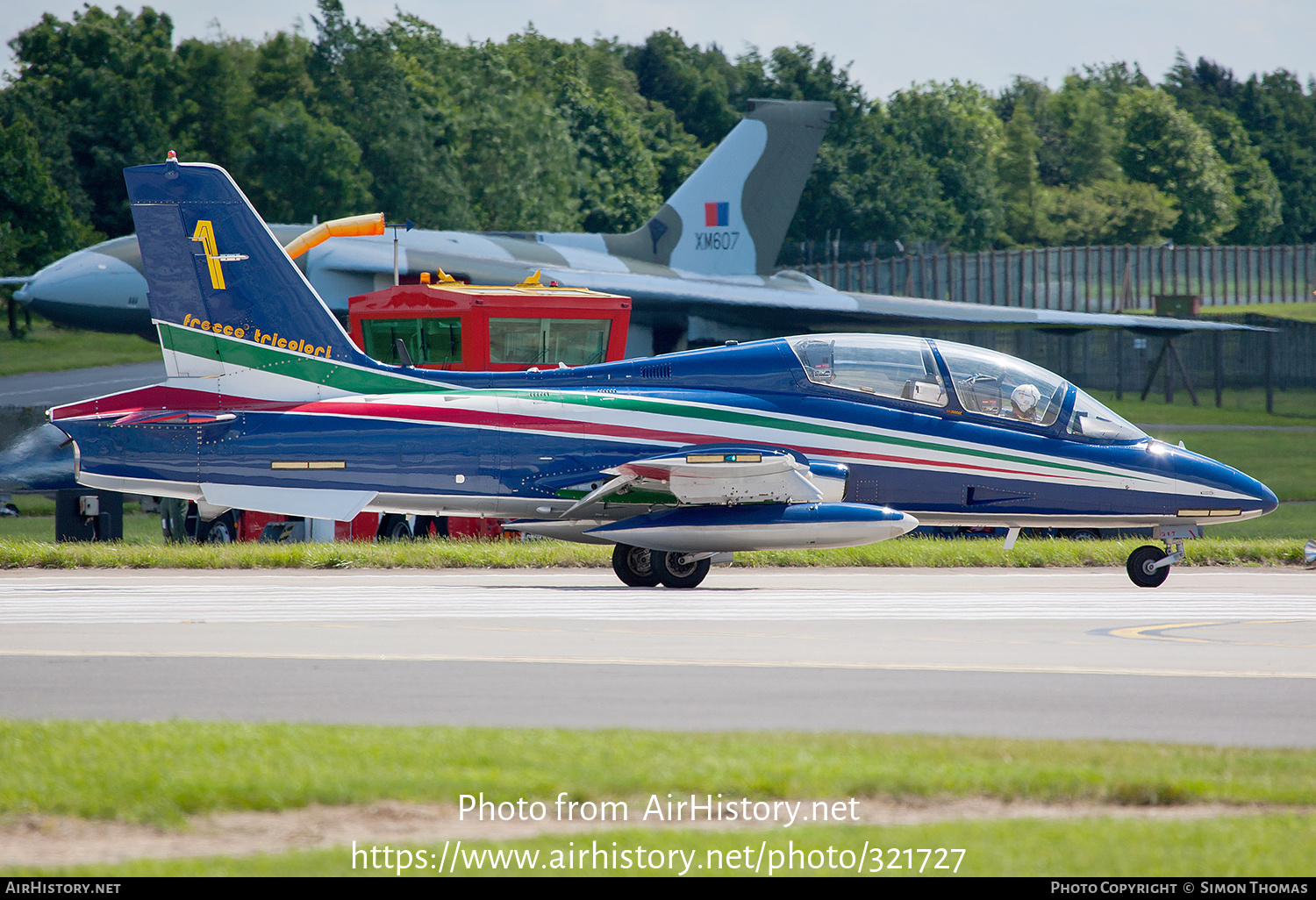 Aircraft Photo of MM54517 | Aermacchi MB-339A | Italy - Air Force | AirHistory.net #321727