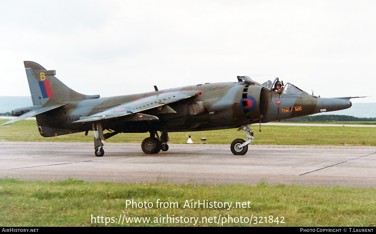 Aircraft Photo of XV738 | Hawker Siddeley Harrier GR3 | UK - Air Force | AirHistory.net #321842