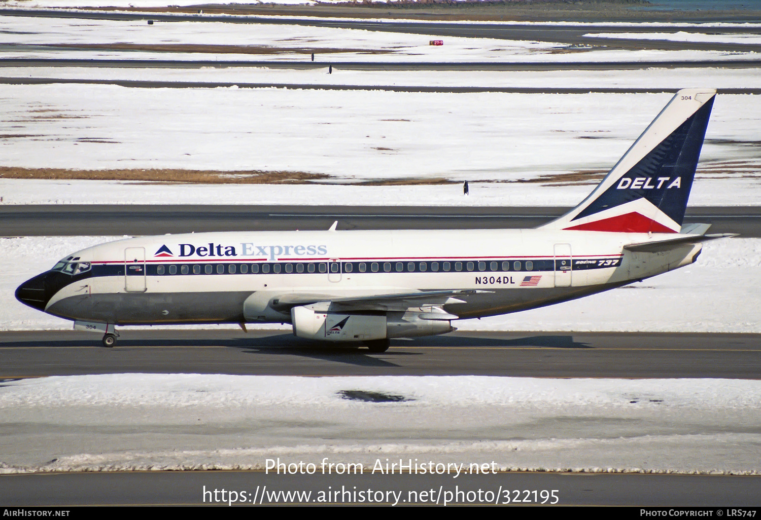 Aircraft Photo of N304DL | Boeing 737-232/Adv | Delta Express | AirHistory.net #322195