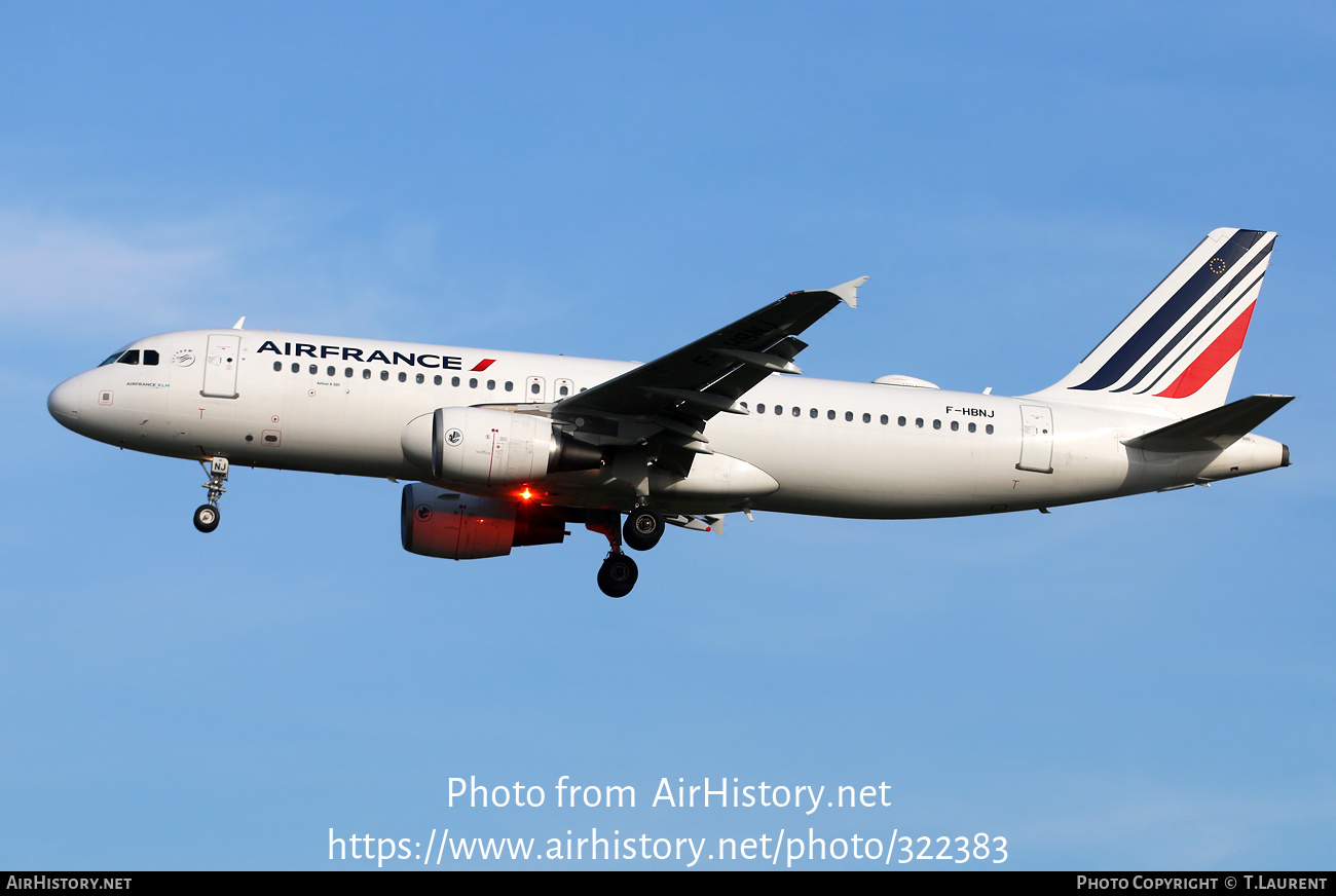 Aircraft Photo of F-HBNJ | Airbus A320-214 | Air France | AirHistory.net #322383