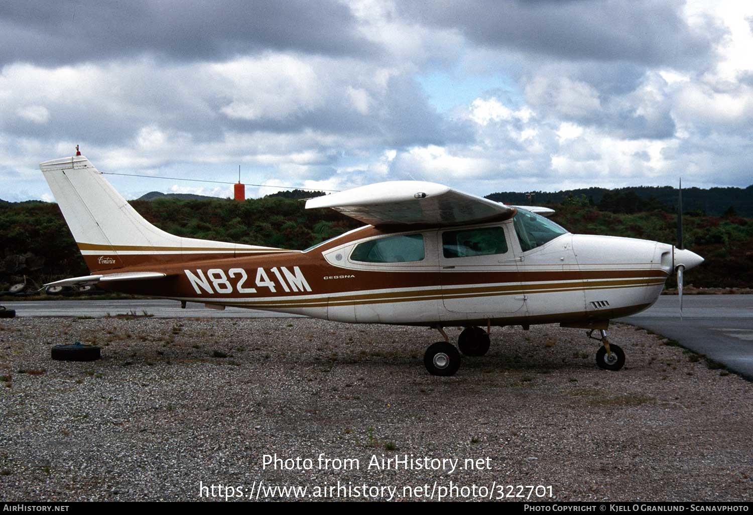 Aircraft Photo of N8241M | Cessna 210K Centurion | AirHistory.net #322701