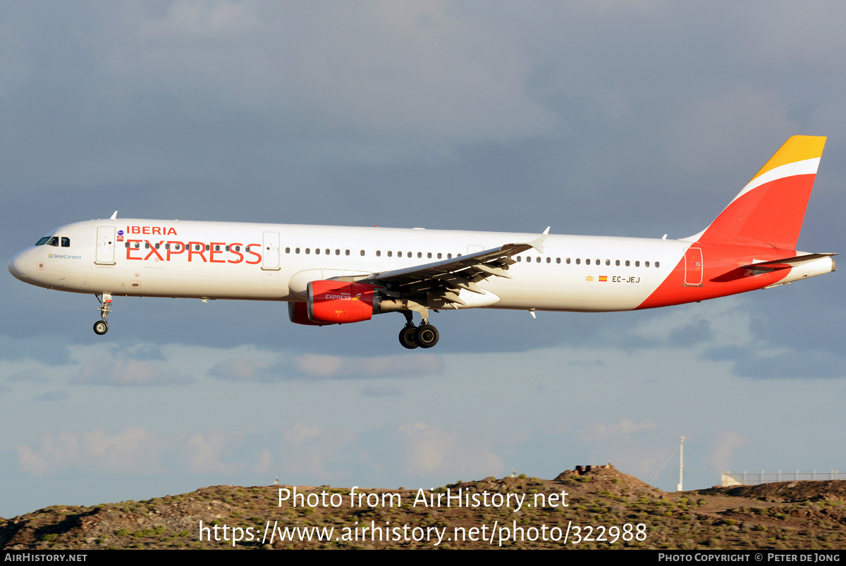 Aircraft Photo of EC-JEJ | Airbus A321-213 | Iberia Express | AirHistory.net #322988