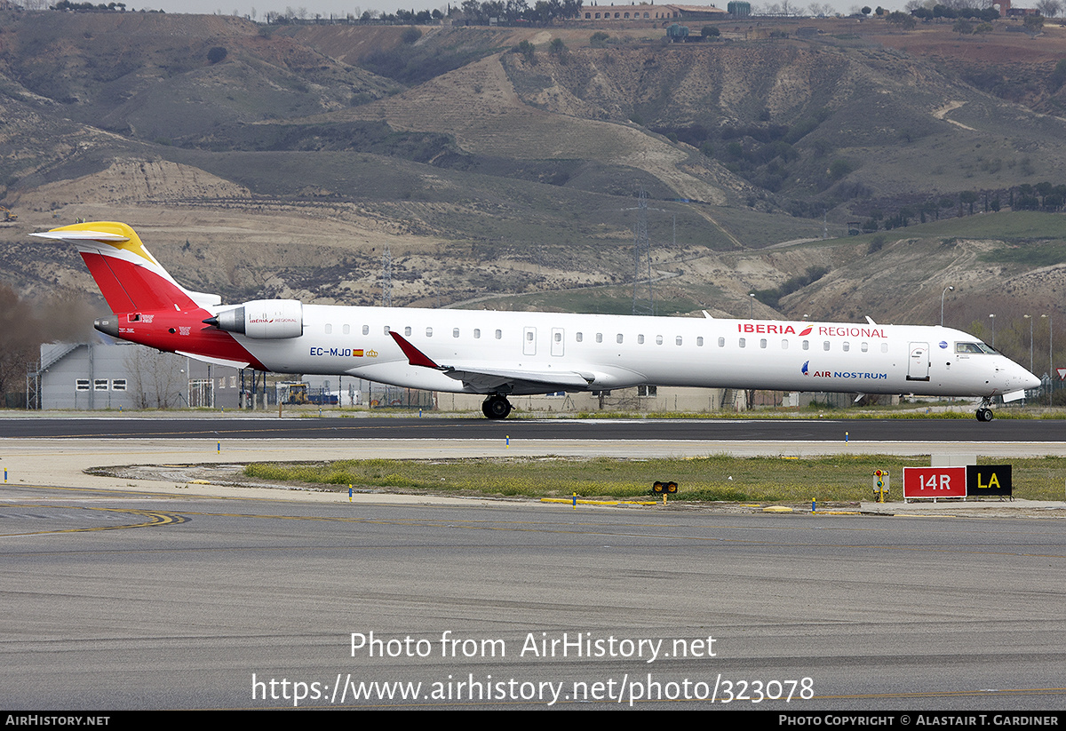 Aircraft Photo of EC-MJO | Bombardier CRJ-1000 (CL-600-2E25) | Iberia Regional | AirHistory.net #323078