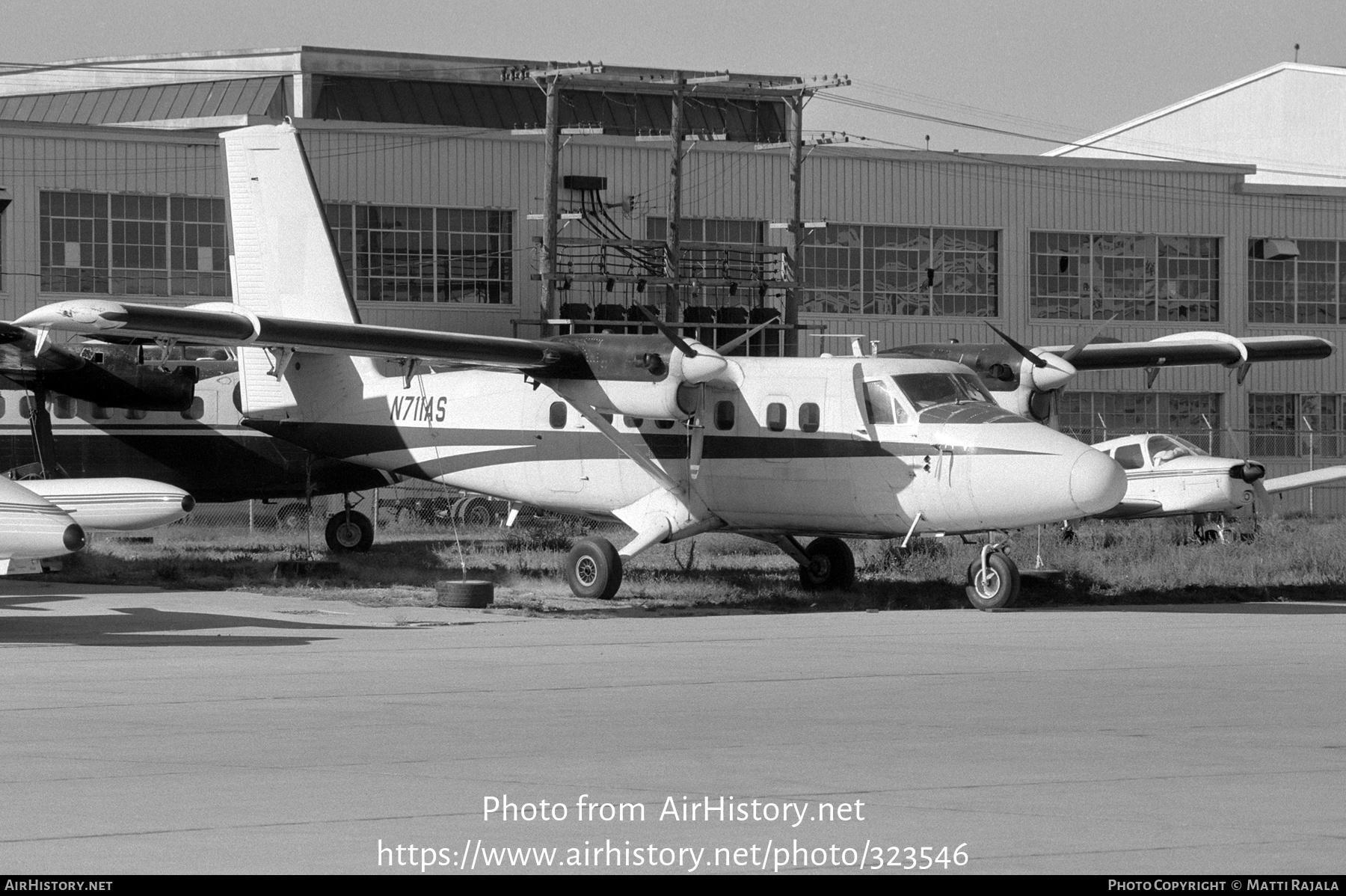 Aircraft Photo of N711AS | De Havilland Canada DHC-6-200 Twin Otter | AirHistory.net #323546