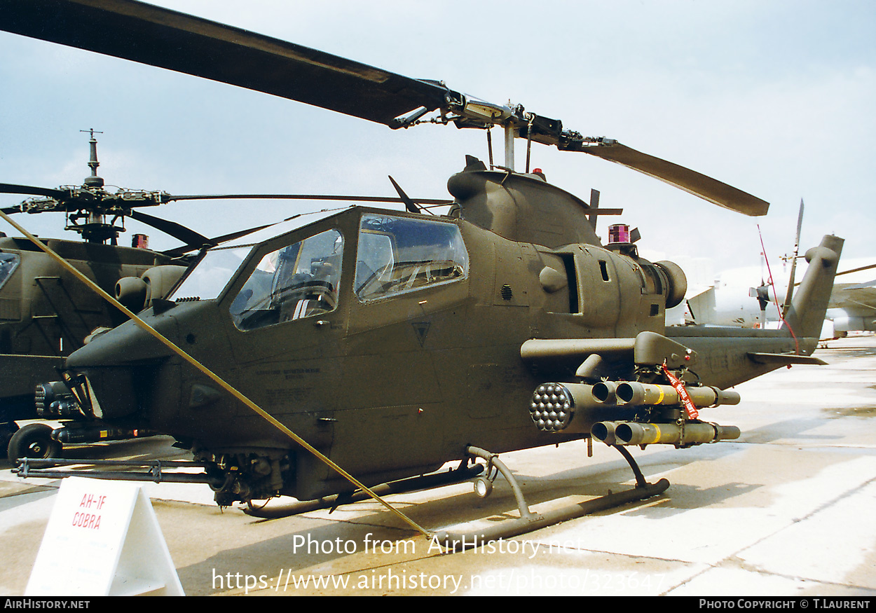 Aircraft Photo of 67-15833 | Bell AH-1F Cobra (209) | USA - Army | AirHistory.net #323647