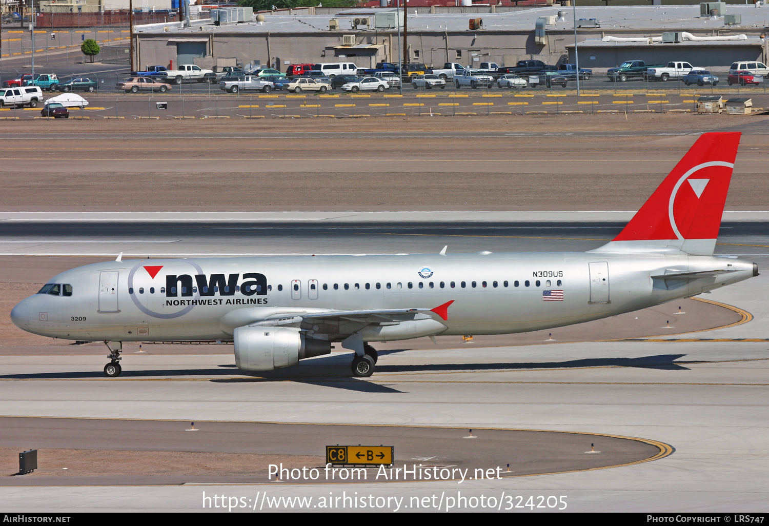 Aircraft Photo of N309US | Airbus A320-211 | Northwest Airlines | AirHistory.net #324205