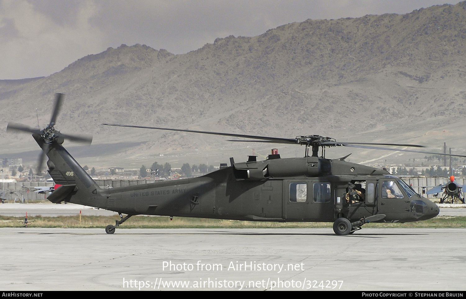 Aircraft Photo of 93-26496 / 0-26496 | Sikorsky UH-60L Black Hawk (S ...