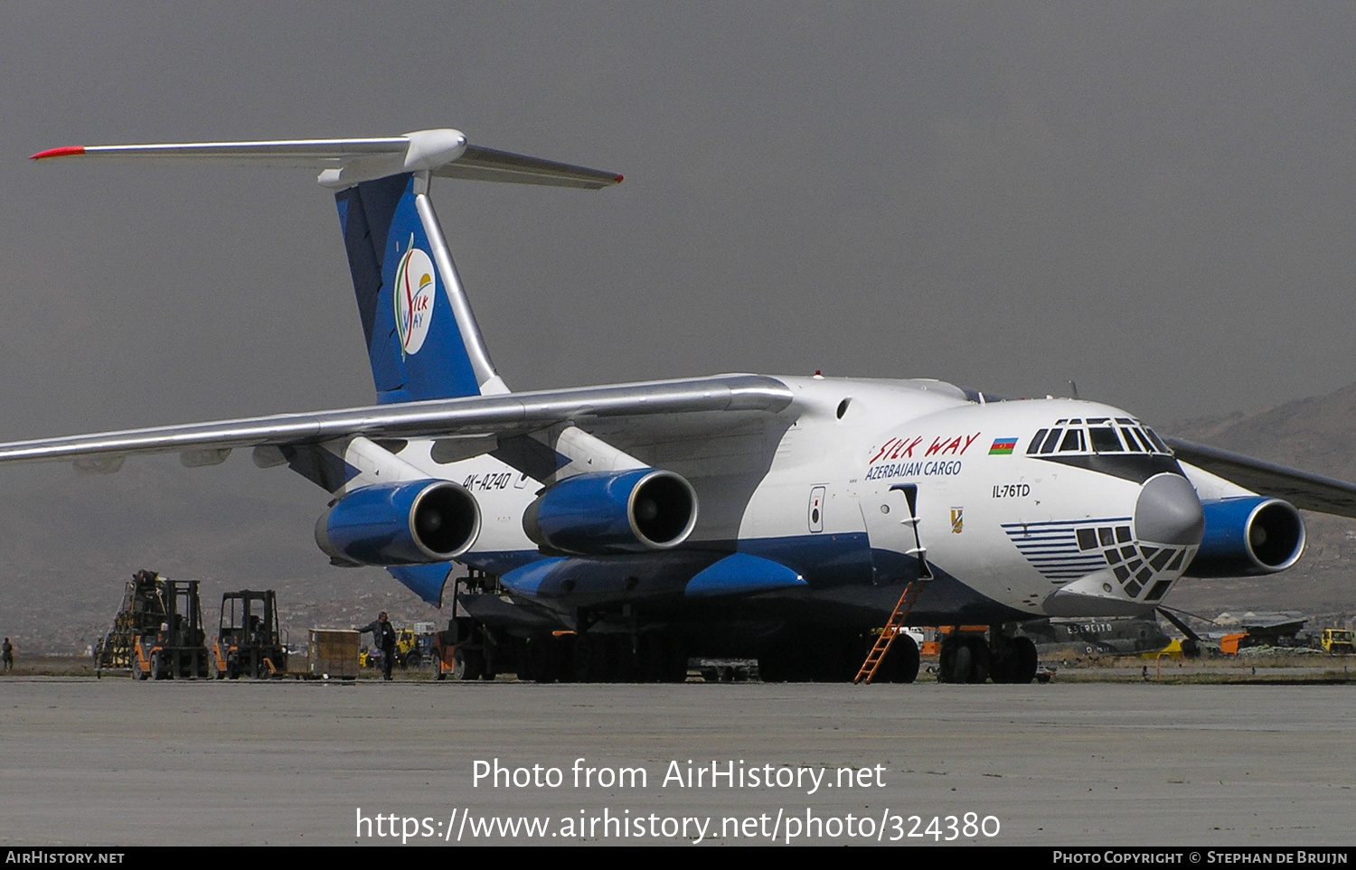 Aircraft Photo of 4K-AZ40 | Ilyushin Il-76TD | SilkWay Azerbaijan Cargo | AirHistory.net #324380