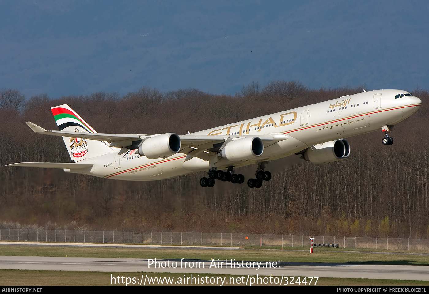 Aircraft Photo of A6-EHC | Airbus A340-541 | Etihad Airways | AirHistory.net #324477