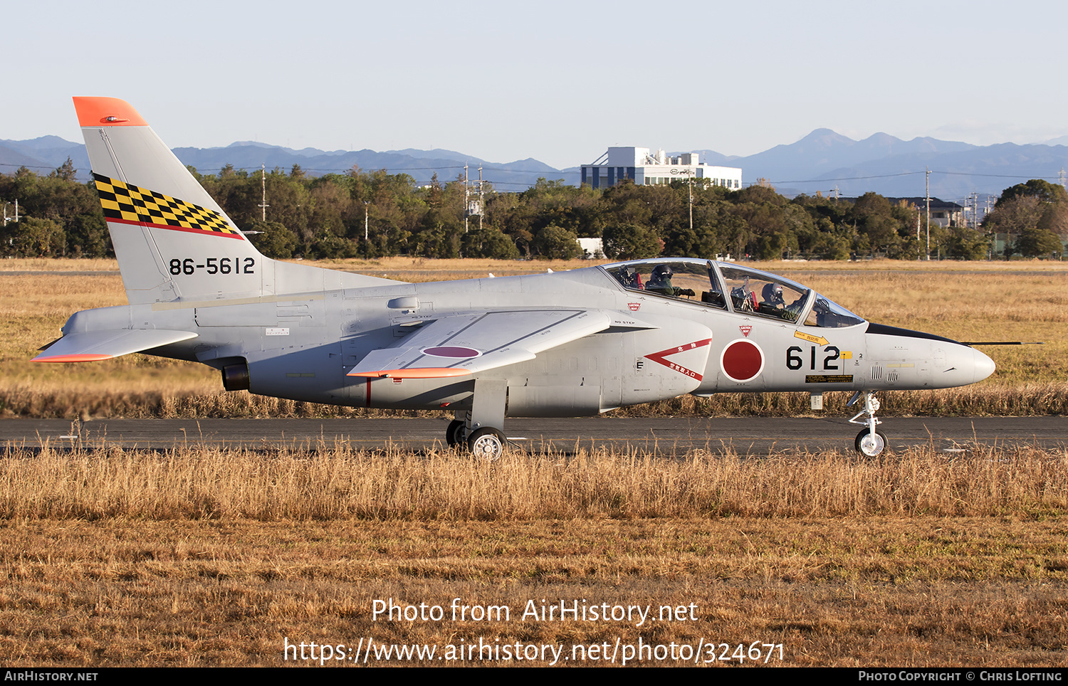 Aircraft Photo of 86-5612 | Kawasaki T-4 | Japan - Air Force | AirHistory.net #324671