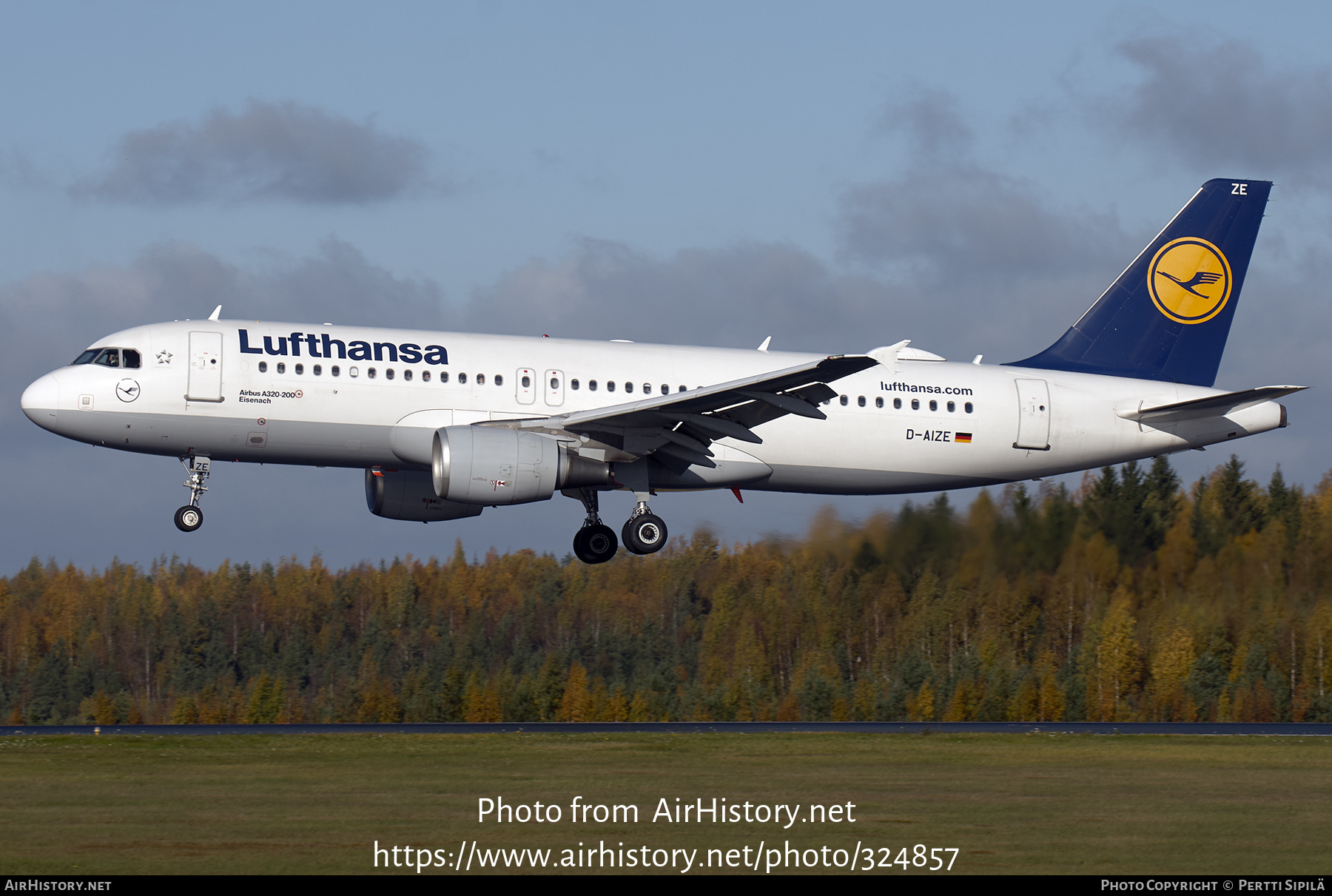 Aircraft Photo of D-AIZE | Airbus A320-214 | Lufthansa | AirHistory.net #324857