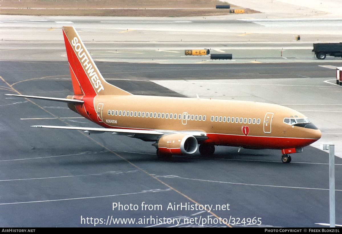 Aircraft Photo of N364SW | Boeing 737-3H4 | Southwest Airlines | AirHistory.net #324965