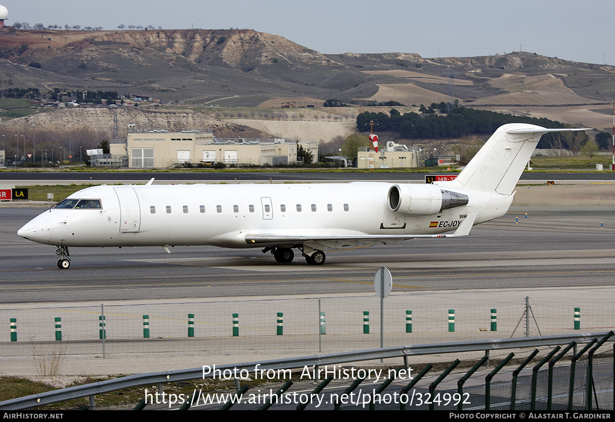 Aircraft Photo of EC-JOY | Bombardier CRJ-200LR (CL-600-2B19) | AirHistory.net #324992