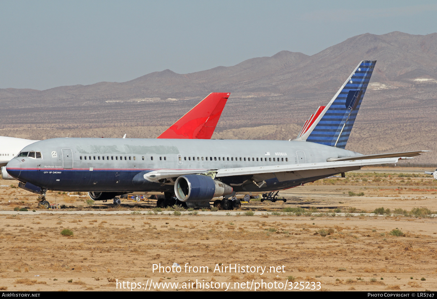 Aircraft Photo of N606UA | Boeing 767-222 | United Airlines | AirHistory.net #325233