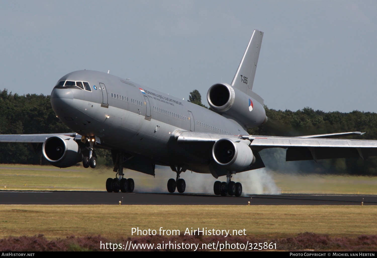 Aircraft Photo of T-255 | McDonnell Douglas DC-10-30CF | Netherlands - Air Force | AirHistory.net #325861