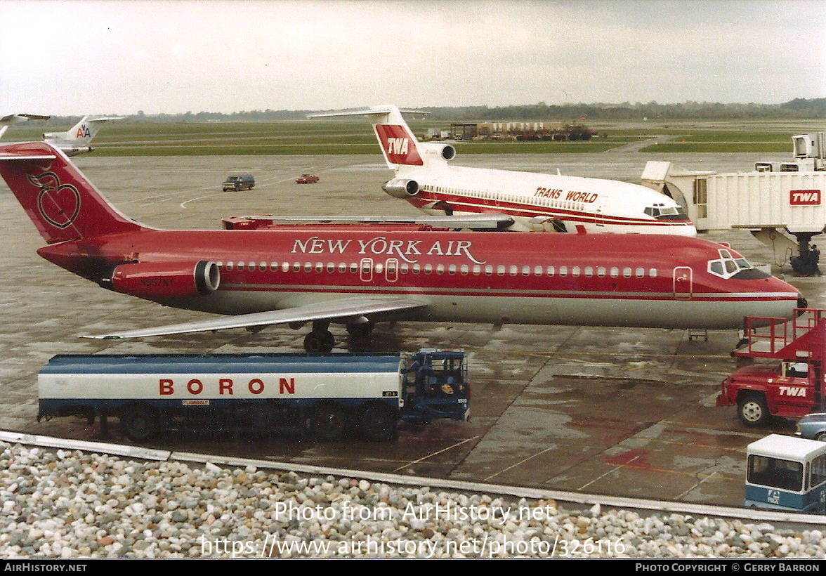 Aircraft Photo of N557NY | McDonnell Douglas DC-9-32 | New York Air | AirHistory.net #326116