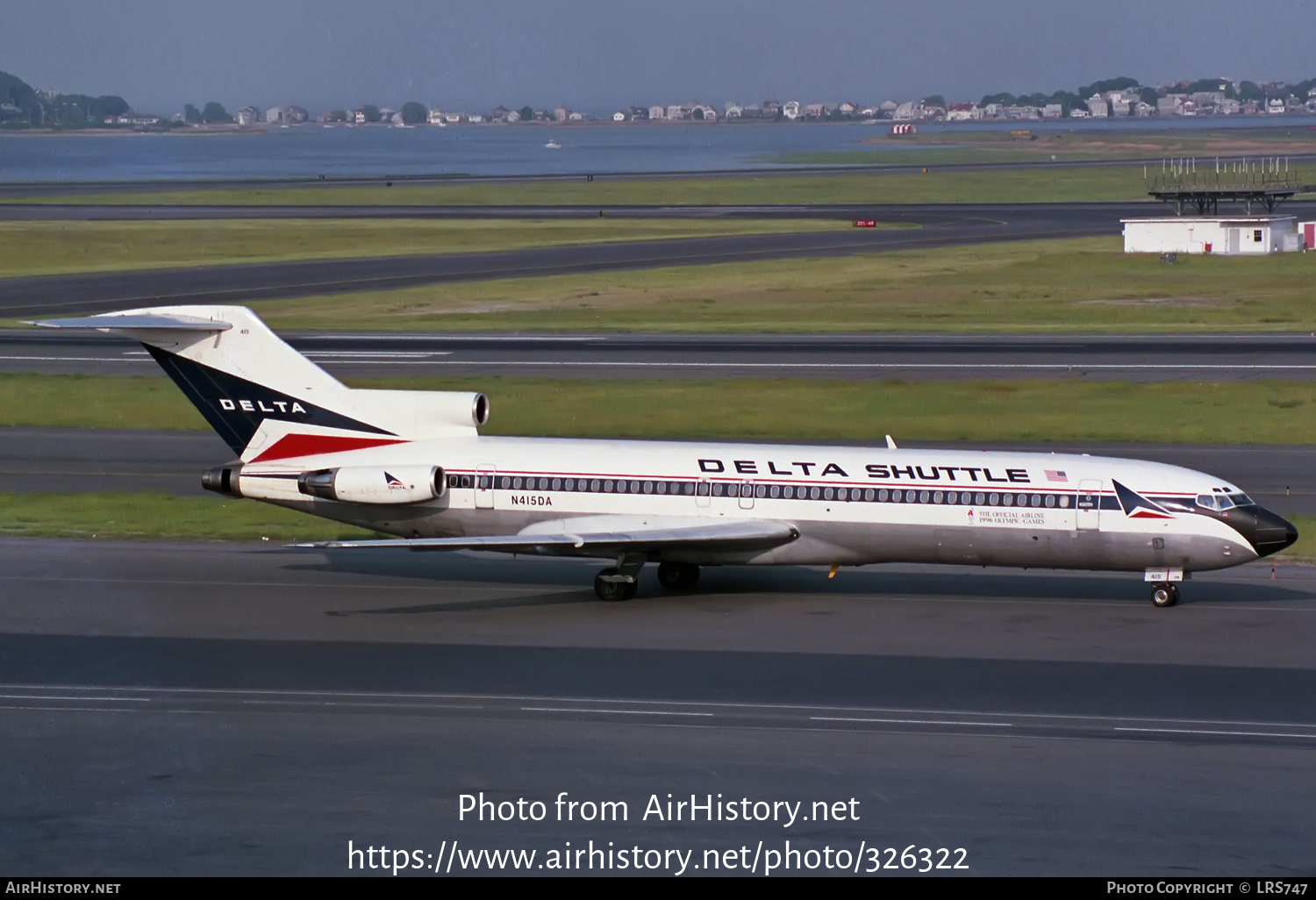 Aircraft Photo of N415DA | Boeing 727-232/Adv | Delta Shuttle | AirHistory.net #326322