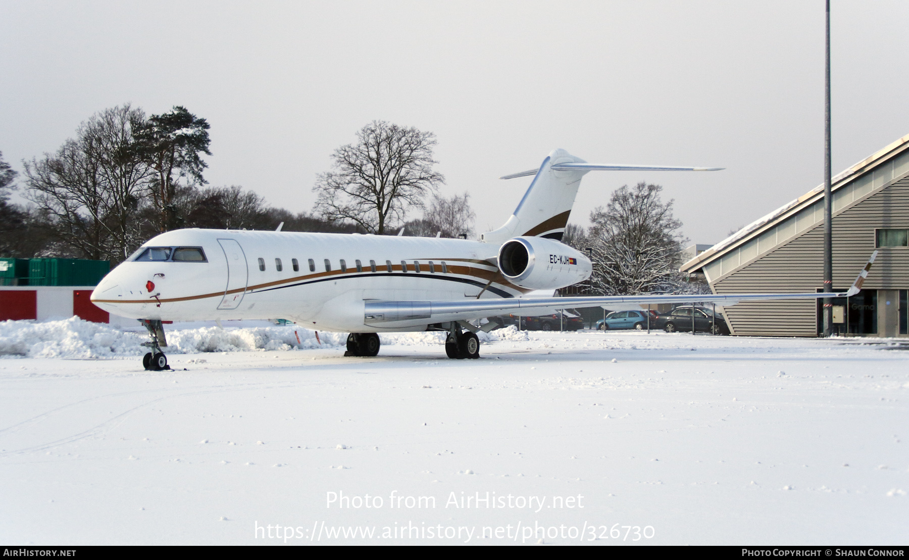 Aircraft Photo of EC-KJH | Bombardier Global Express (BD-700-1A10) | AirHistory.net #326730