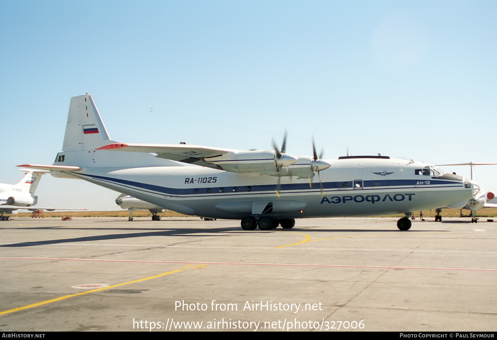 Aircraft Photo of RA-11025 | Antonov An-12B | Aeroflot | AirHistory.net #327006