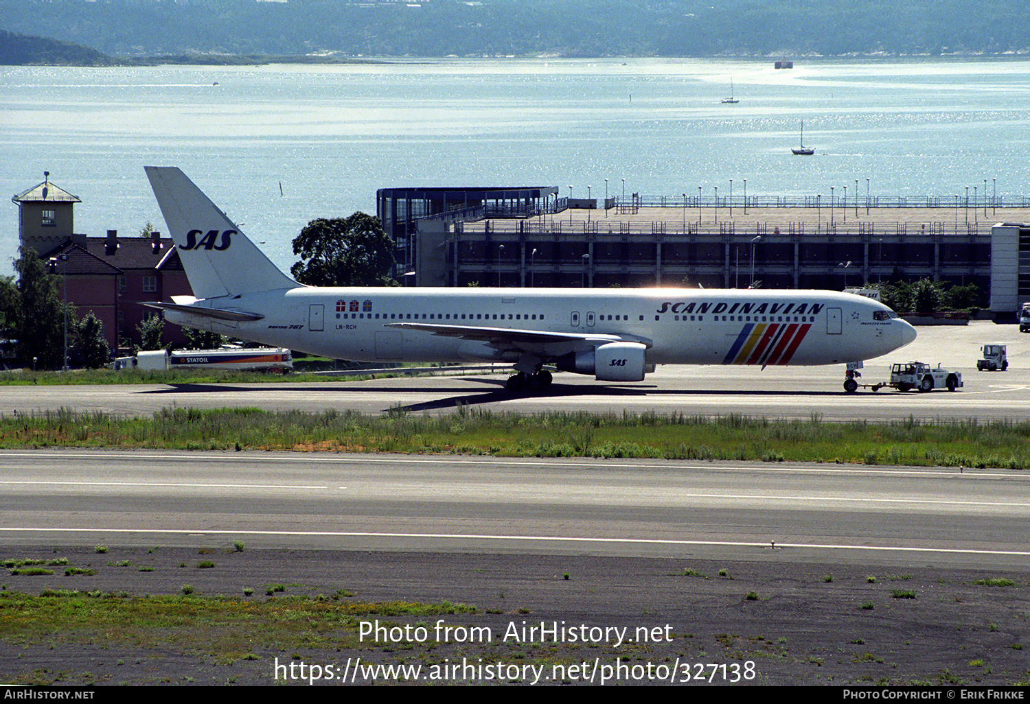 Aircraft Photo of LN-RCH | Boeing 767-383/ER | Scandinavian Airlines - SAS | AirHistory.net #327138