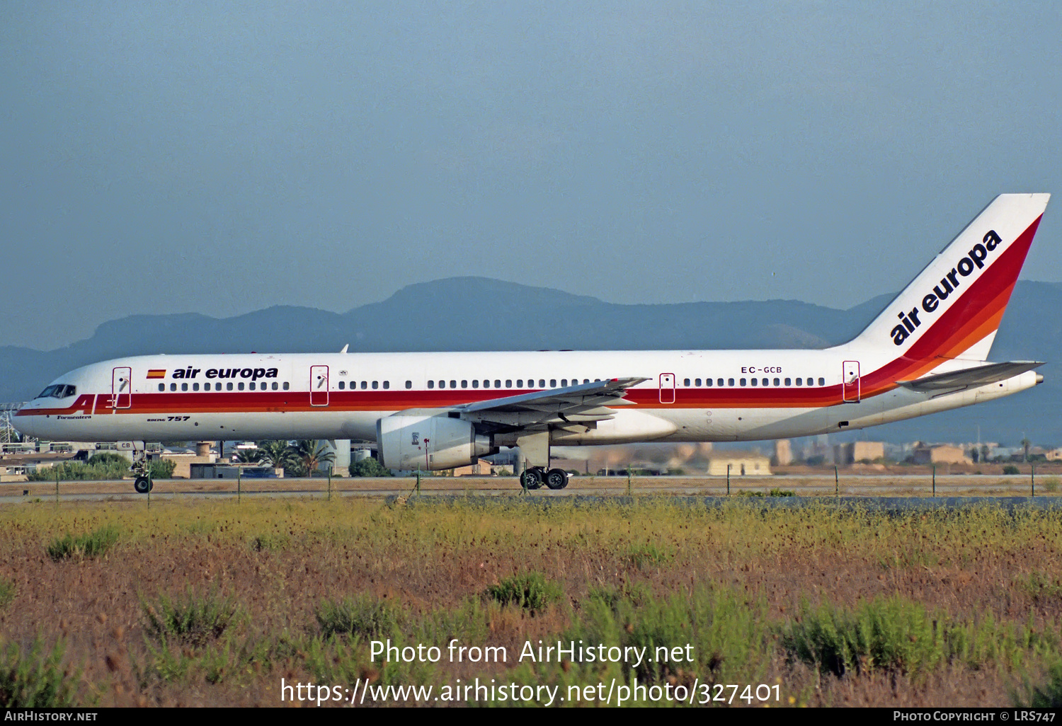 Aircraft Photo of EC-GCB | Boeing 757-236 | Air Europa | AirHistory.net #327401