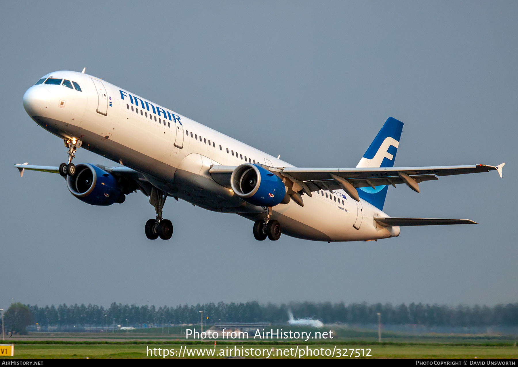 Aircraft Photo of OH-LZE | Airbus A321-211 | Finnair | AirHistory.net #327512