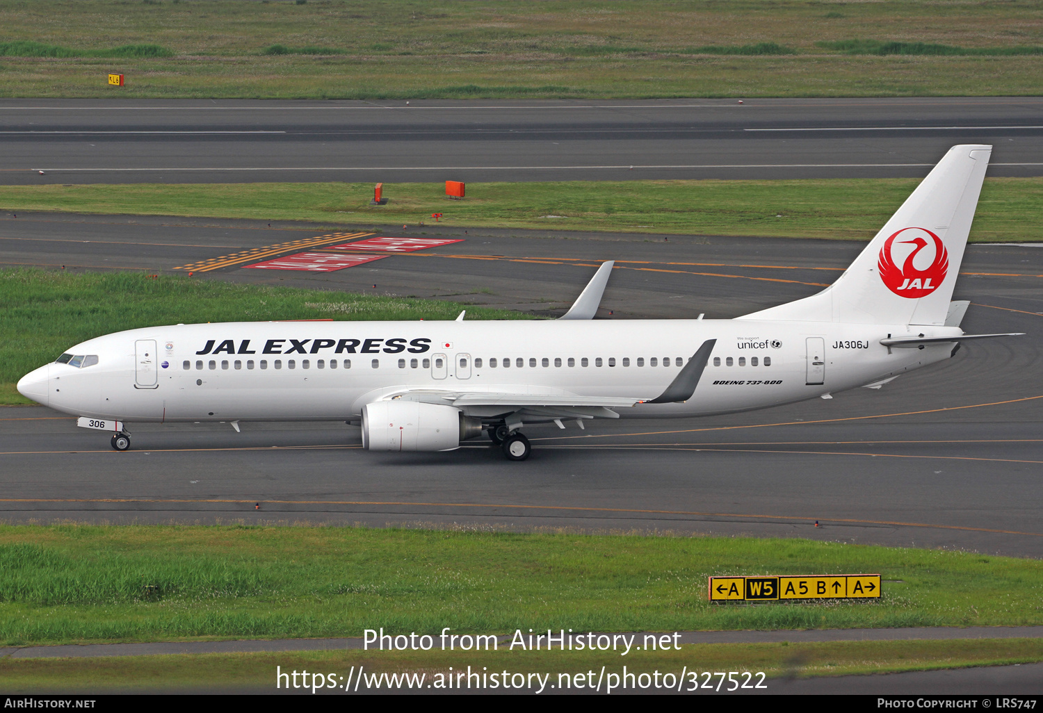 Aircraft Photo of JA306J | Boeing 737-846 | JAL Express - JAL | AirHistory.net #327522