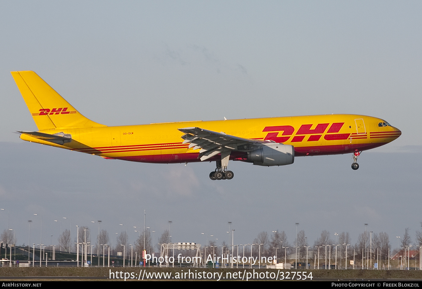 Aircraft Photo of OO-DLW | Airbus A300B4-203(F) | DHL International | AirHistory.net #327554