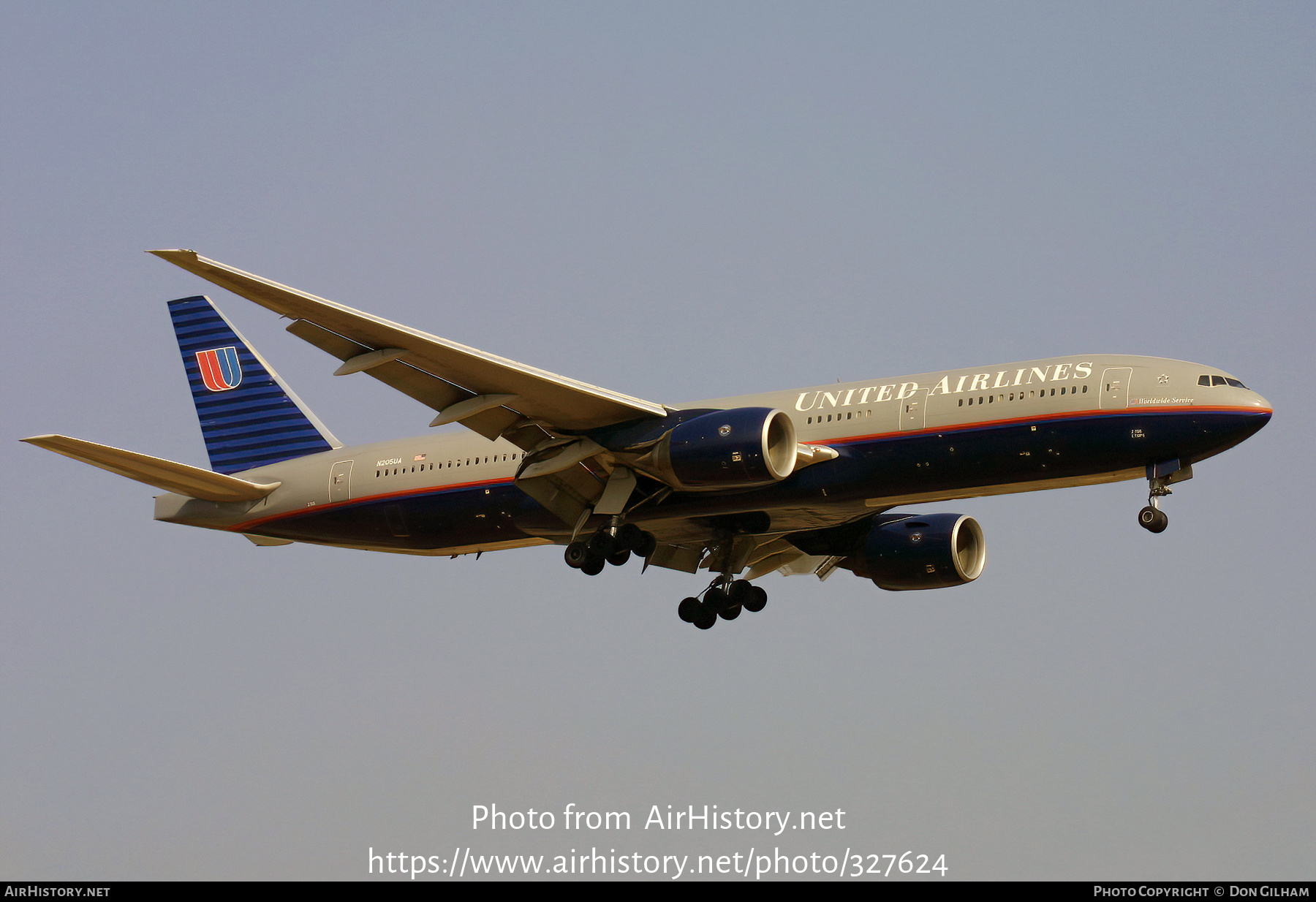 Aircraft Photo of N205UA | Boeing 777-222/ER | United Airlines | AirHistory.net #327624