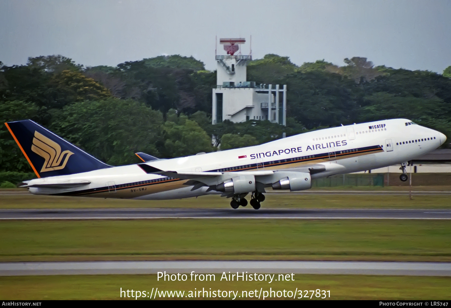 Aircraft Photo of 9V-SMJ | Boeing 747-412 | Singapore Airlines | AirHistory.net #327831