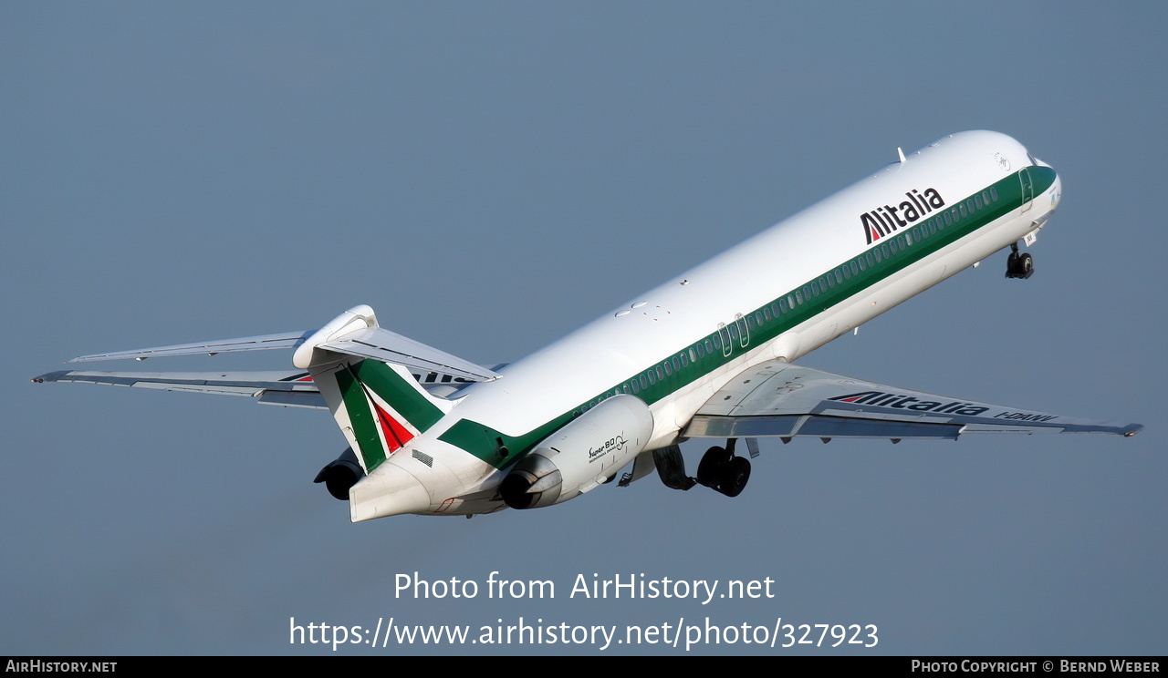 Aircraft Photo of I-DANV | McDonnell Douglas MD-82 (DC-9-82) | Alitalia | AirHistory.net #327923