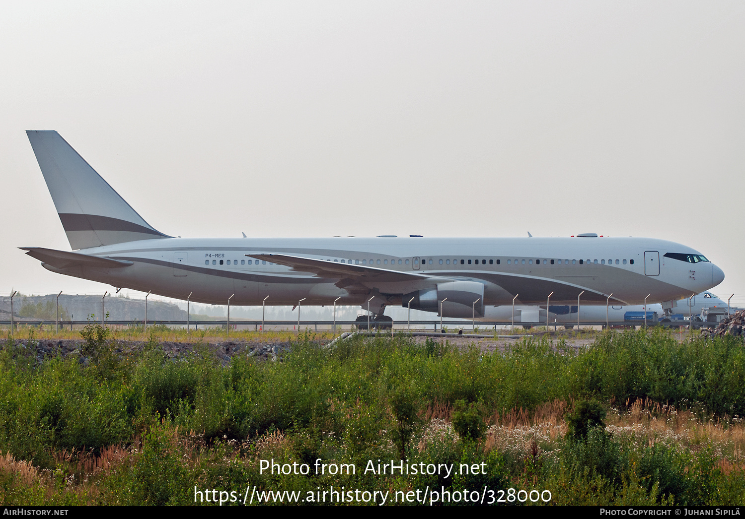 Aircraft Photo of P4-MES | Boeing 767-33A/ER | AirHistory.net #328000