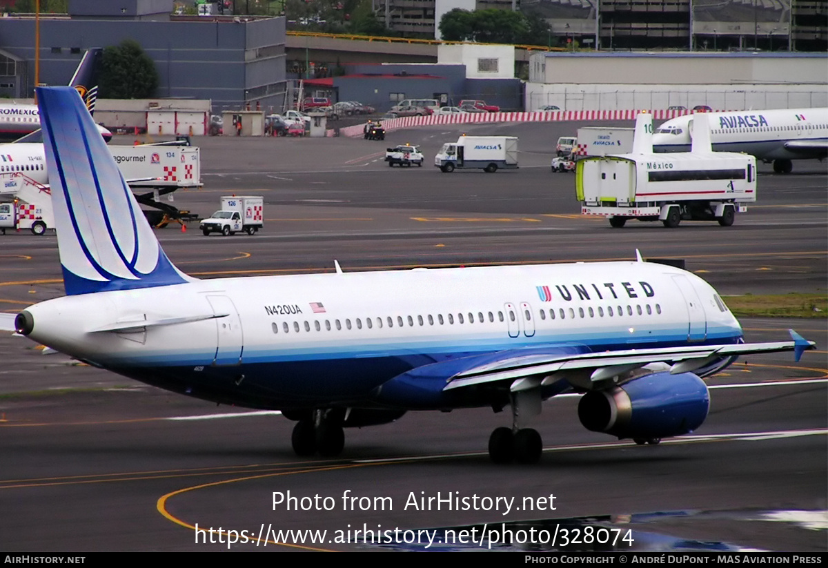 Aircraft Photo of N420UA | Airbus A320-232 | United Airlines | AirHistory.net #328074