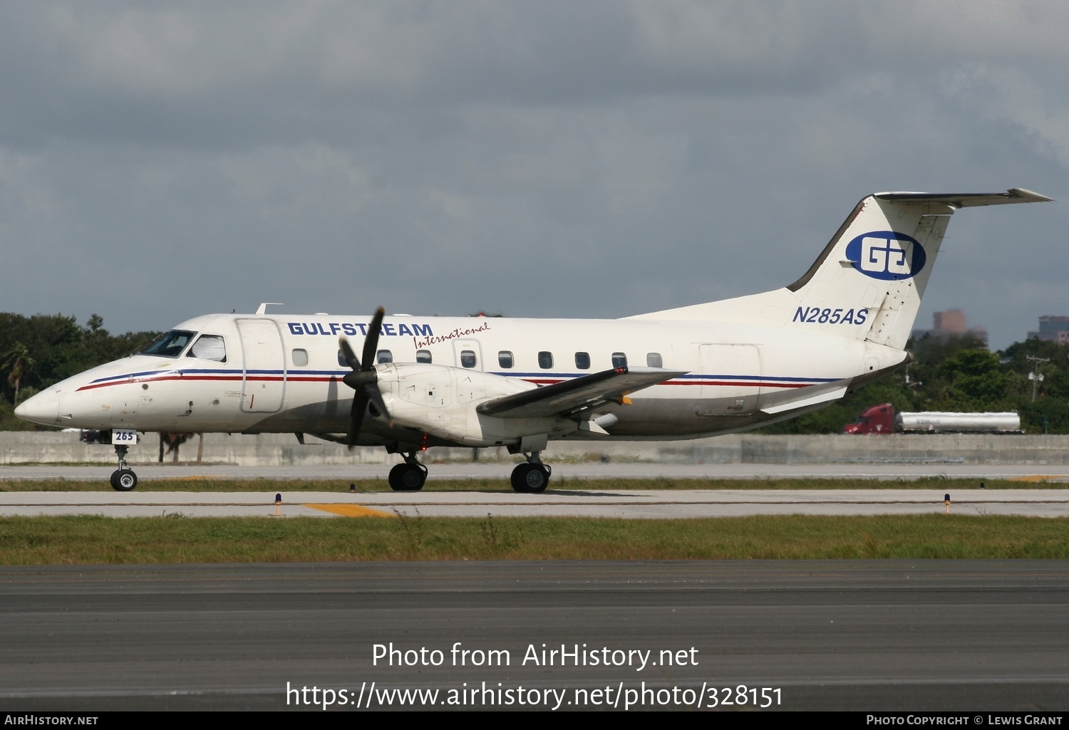 Aircraft Photo of N285AS | Embraer EMB-120ER Brasilia | Gulfstream International Airlines | AirHistory.net #328151