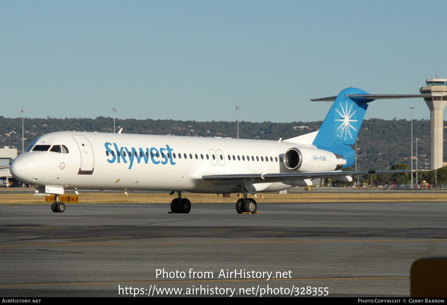 Aircraft Photo of VH-FNN | Fokker 100 (F28-0100) | Skywest Airlines | AirHistory.net #328355