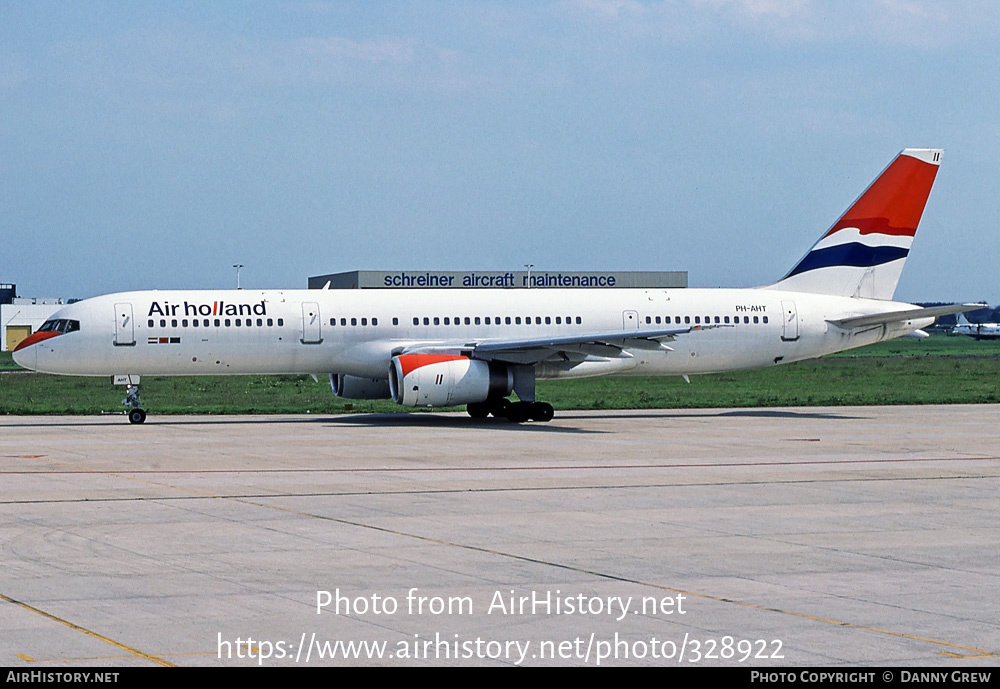 Aircraft Photo of PH-AHT | Boeing 757-204 | Air Holland | AirHistory.net #328922