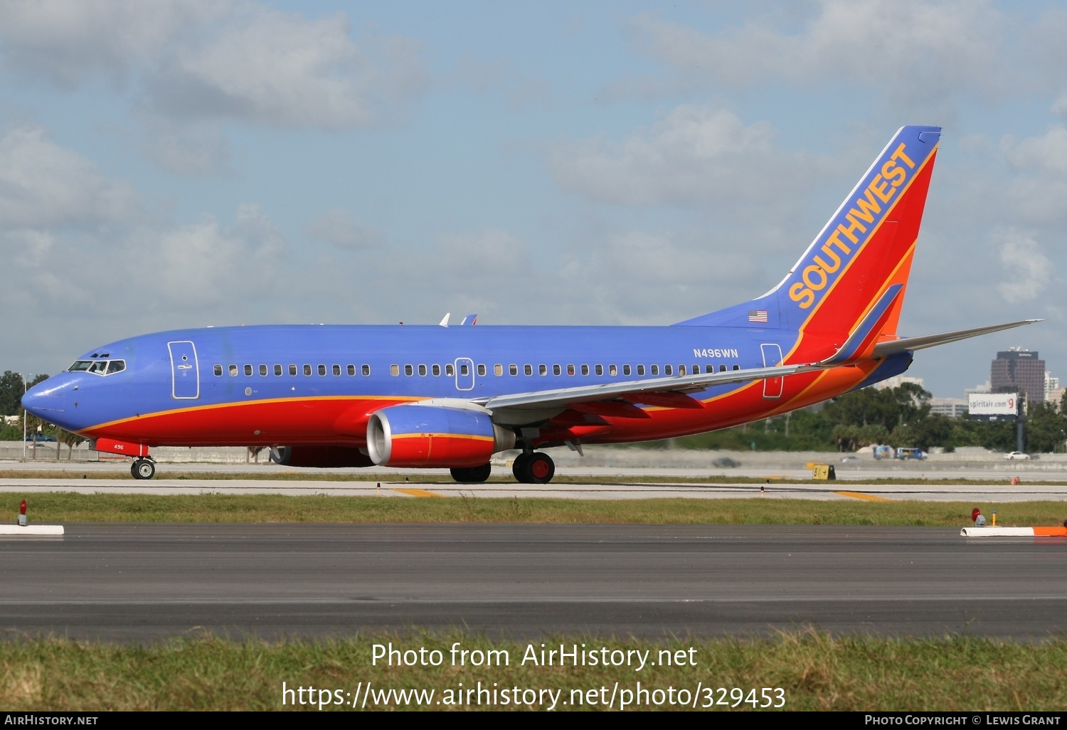 Aircraft Photo of N496WN | Boeing 737-7H4 | Southwest Airlines | AirHistory.net #329453