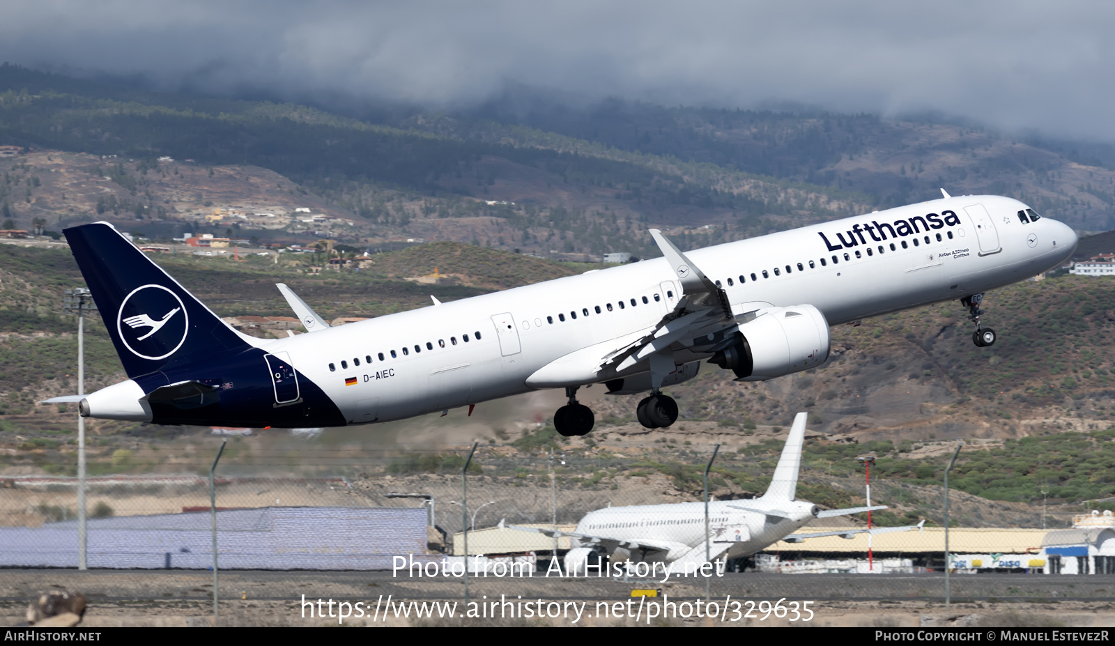 Aircraft Photo of D-AIEC | Airbus A321-271NX | Lufthansa | AirHistory.net #329635