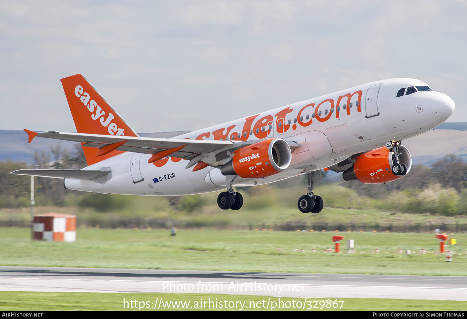 Aircraft Photo of G-EZGB | Airbus A319-111 | EasyJet | AirHistory.net #329867