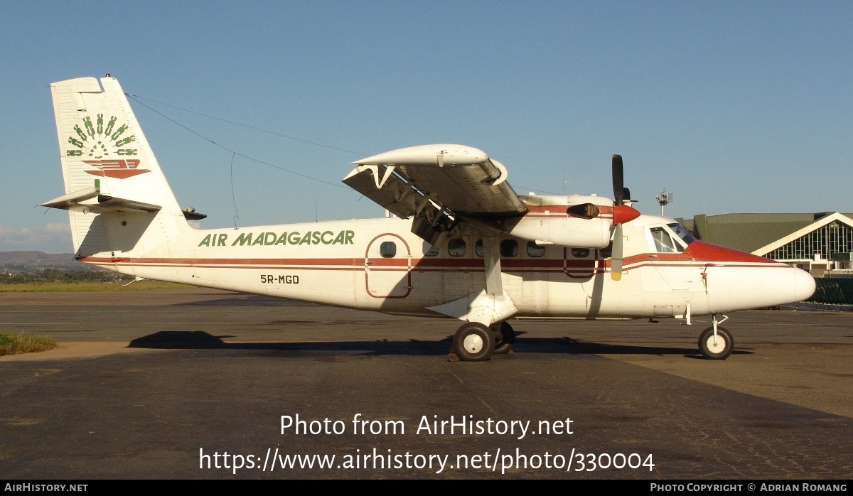 Aircraft Photo of 5R-MGD | De Havilland Canada DHC-6-300 Twin Otter | Air Madagascar | AirHistory.net #330004