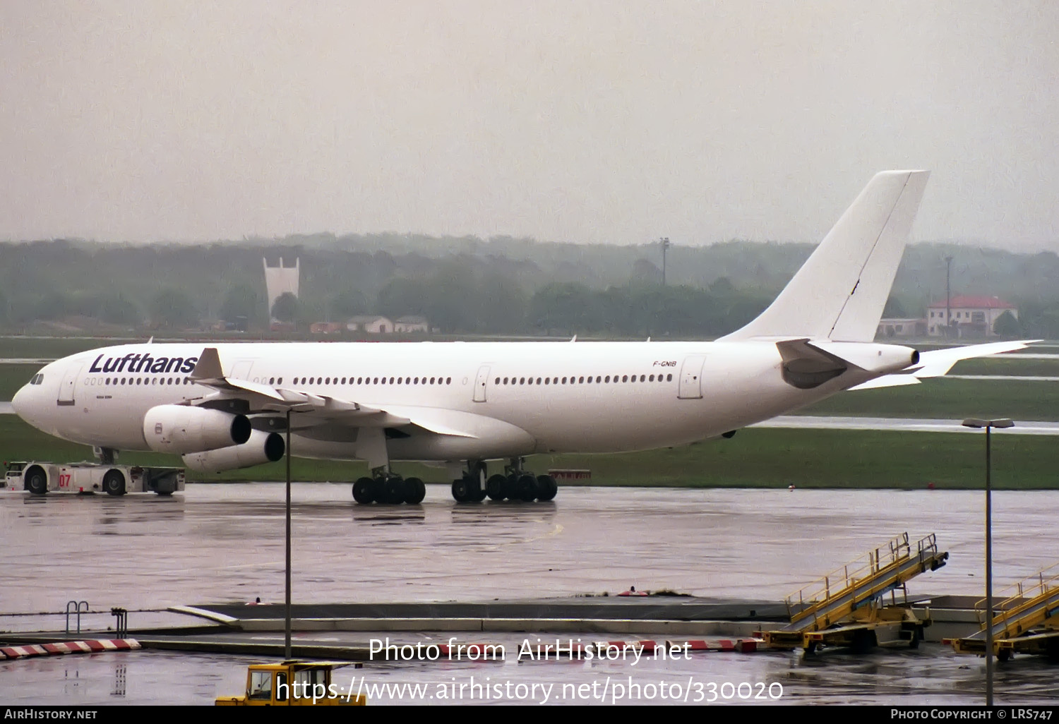 Aircraft Photo of F-GNIB | Airbus A340-211 | Lufthansa | AirHistory.net #330020