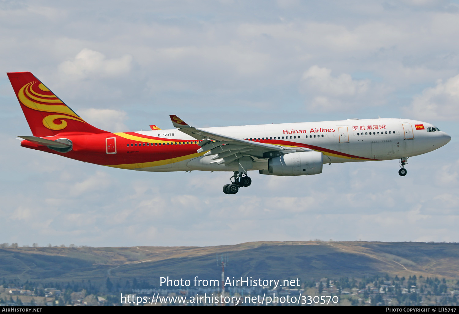 Aircraft Photo of B-5979 | Airbus A330-243 | Hainan Airlines | AirHistory.net #330570