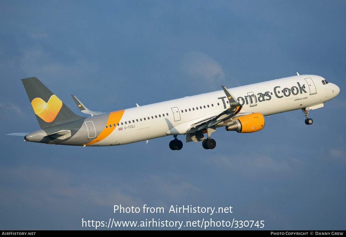 Aircraft Photo of G-TCDJ | Airbus A321-211 | Thomas Cook Airlines | AirHistory.net #330745