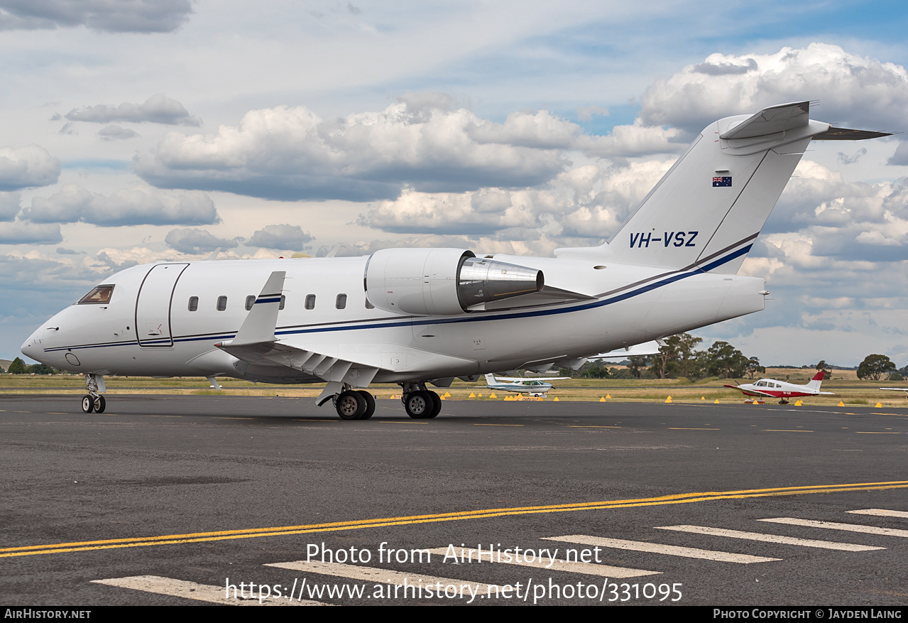 Aircraft Photo of VH-VSZ | Bombardier Challenger 604 (CL-600-2B16) | AirHistory.net #331095