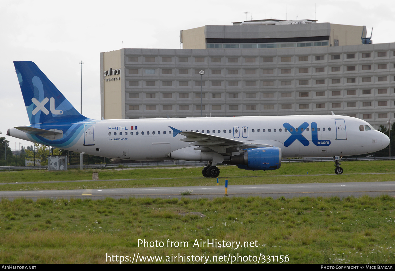 Aircraft Photo of F-GTHL | Airbus A320-212 | XL Airways | AirHistory.net #331156